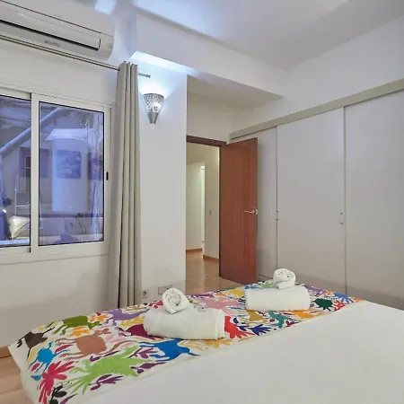 Sant Pau Apartment *
