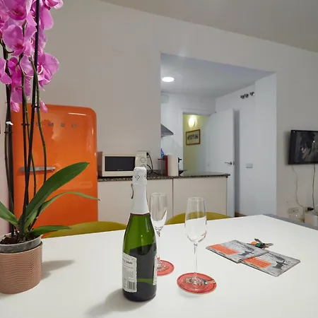Sant Pau Apartment *