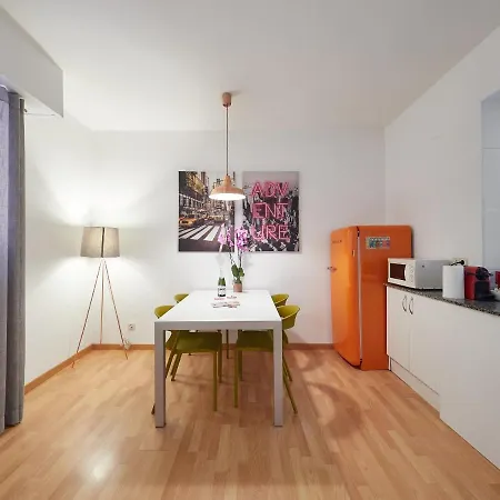 Barcelonaforrent The Suite Apartment *